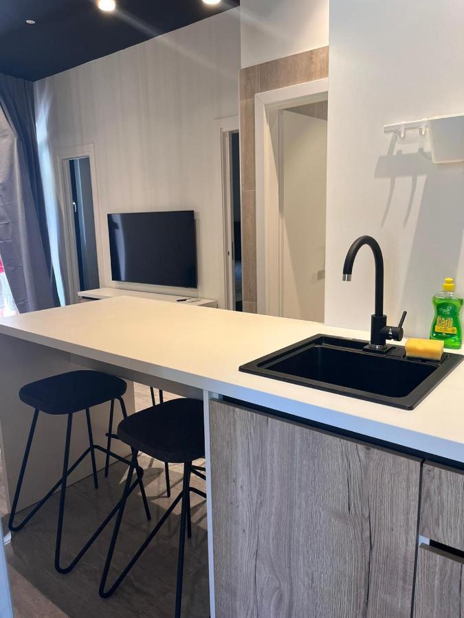 Marinac City Center Apartments & Rooms スプリト エクステリア 写真